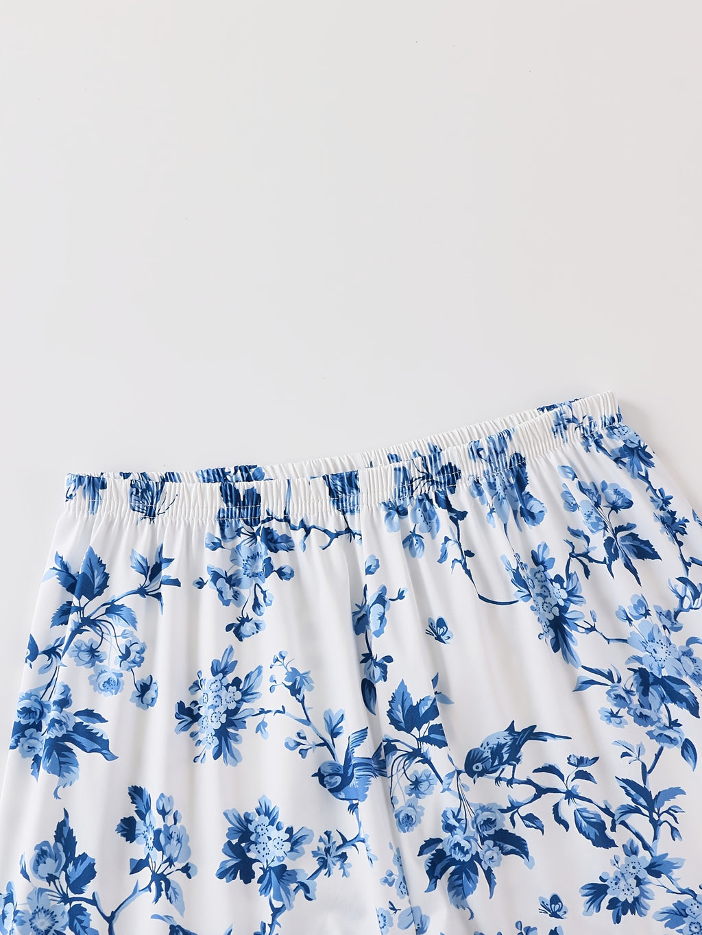 3pcs Elegant Floral Women's Pajama Set - Comfy Polyester Blend, Short Sleeve Button-Up Top with Lapel Collar, Elastic Waist Shorts & Pants, Machine Washable, All-Season Loungewear