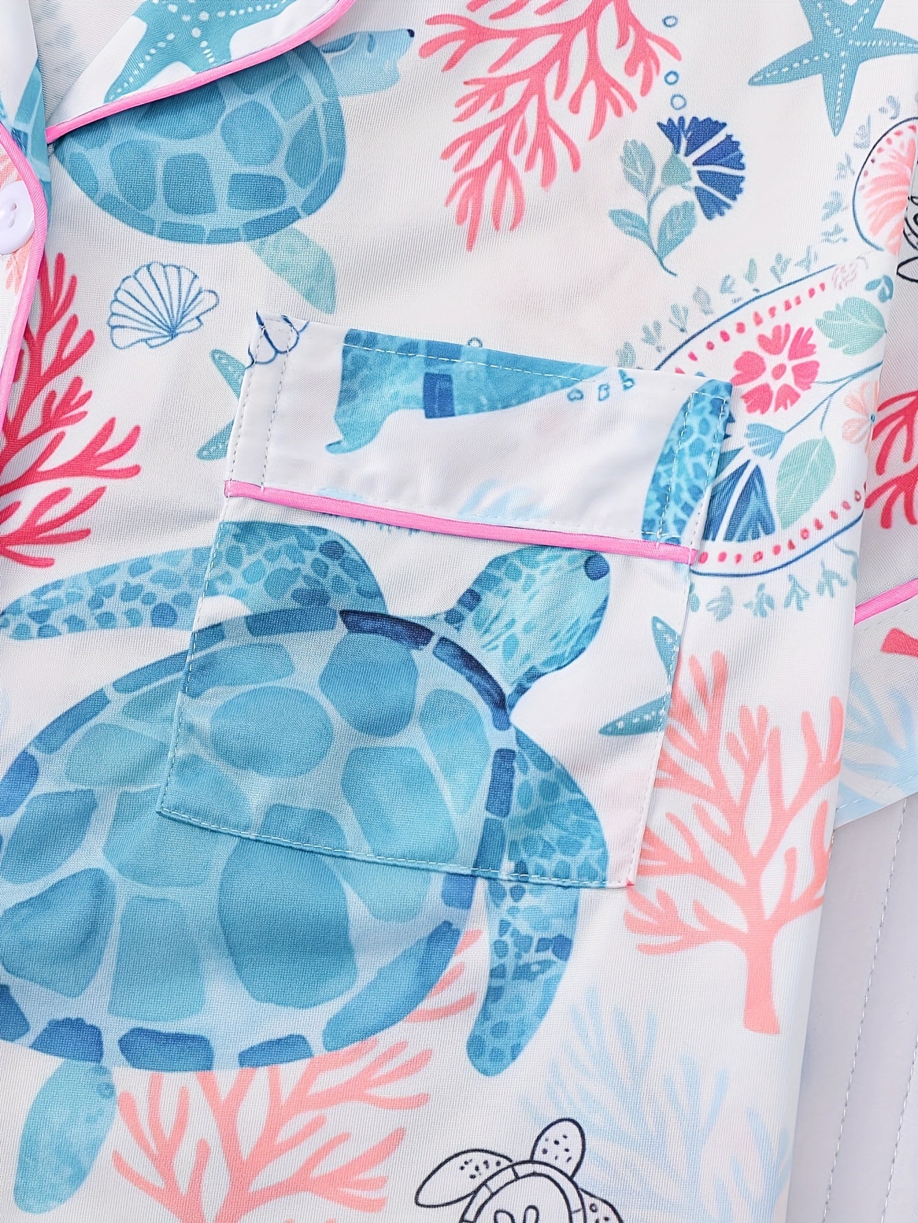 [Comfortable Pajama] 2pcs Comfortable Animal Turtle Print Women's Pajama Set | Collared Short Sleeve Shirt and Button-Up Top, Loose Elastic Shorts, Suitable for Casual Outdoor Home Use