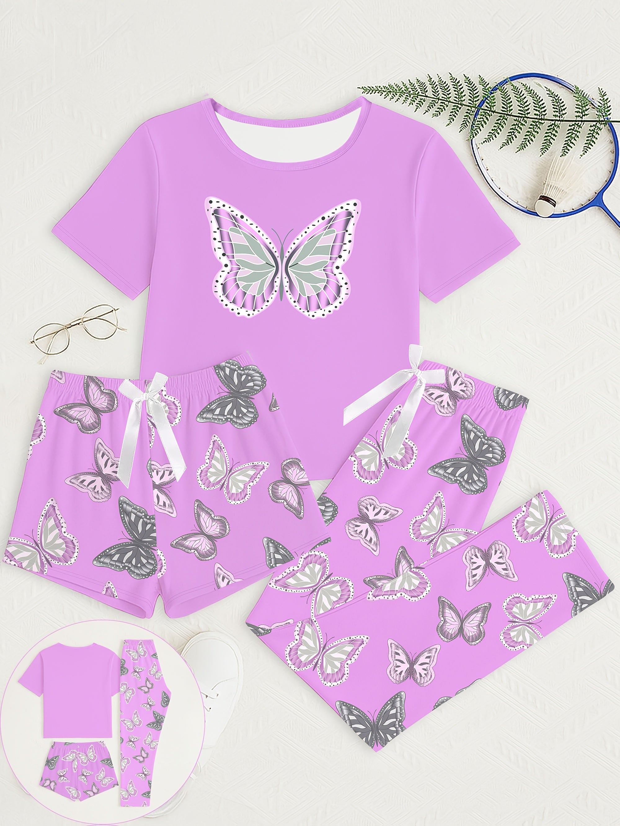 A Three-Piece Women'S Casual Pajama Set Featuring a Butterfly Theme Print, Made from Comfortable Fabric And a Loose Fit to Ensure You Enjoy Every Day. It Includes Beautifully Decorated Butterfly Patterns, Long Pants And Shorts with Elastic Waistbands, a
