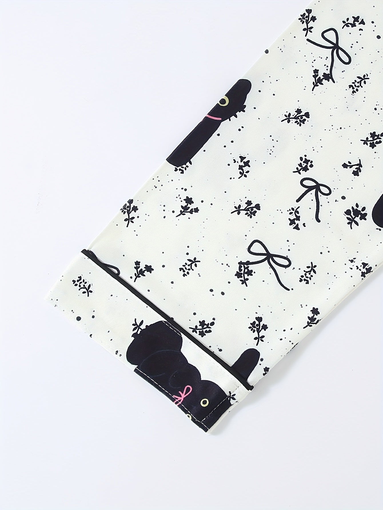 Black Cat Pattern Pajama Set, Top with Pants, Cute Cartoon, Collared with Buttons Loose Comfortable for Home Wear